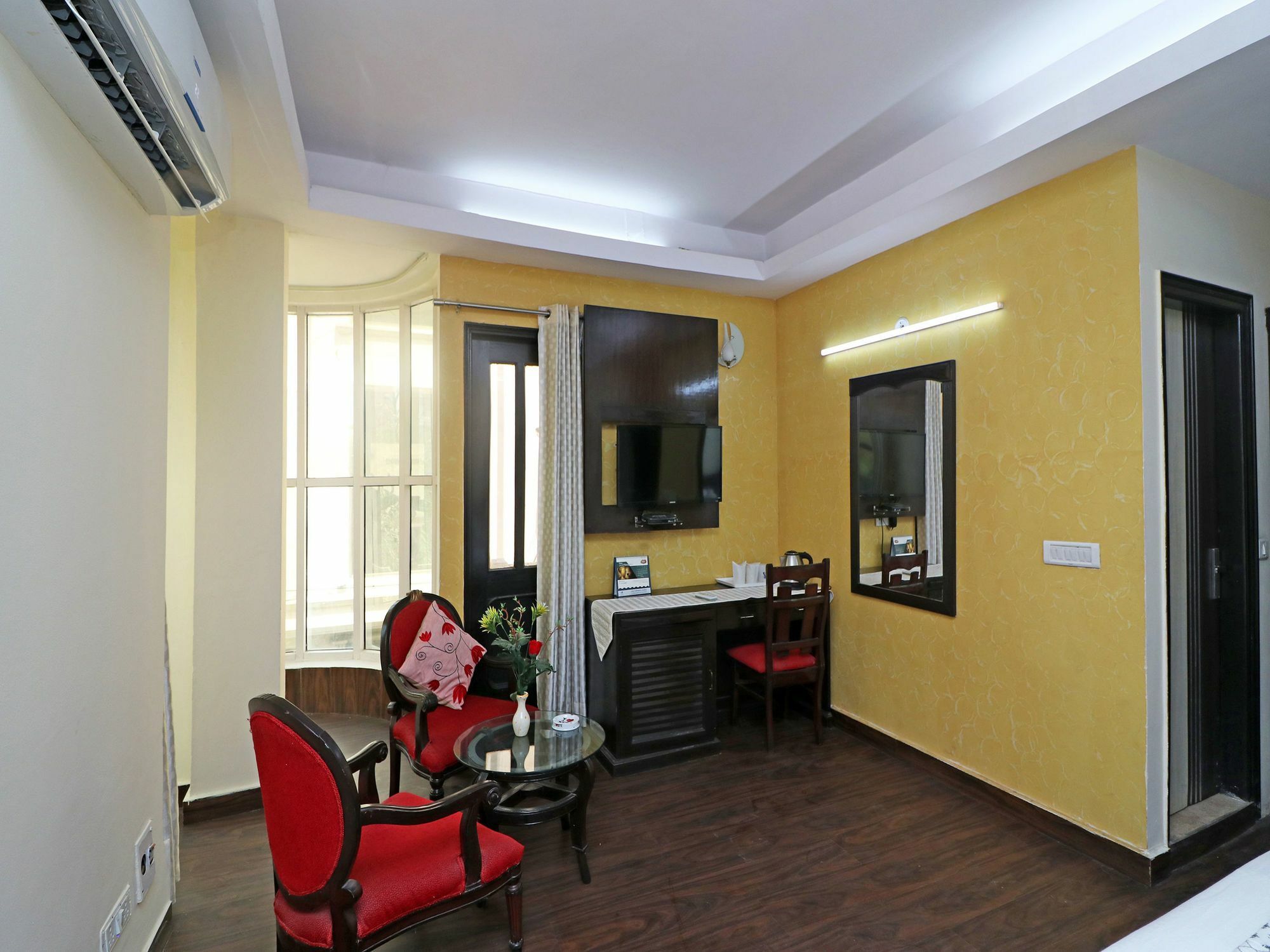 Hotel Oyo 13451 Star Corporate Avenue à New Delhi Extérieur photo