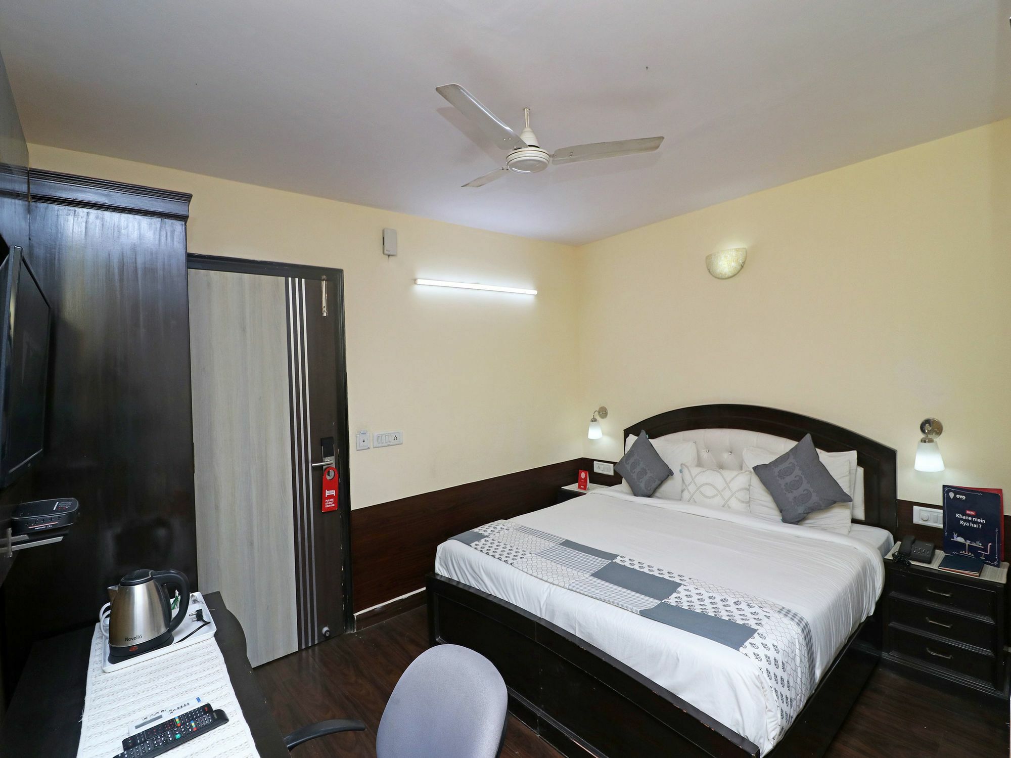 Hotel Oyo 13451 Star Corporate Avenue à New Delhi Extérieur photo