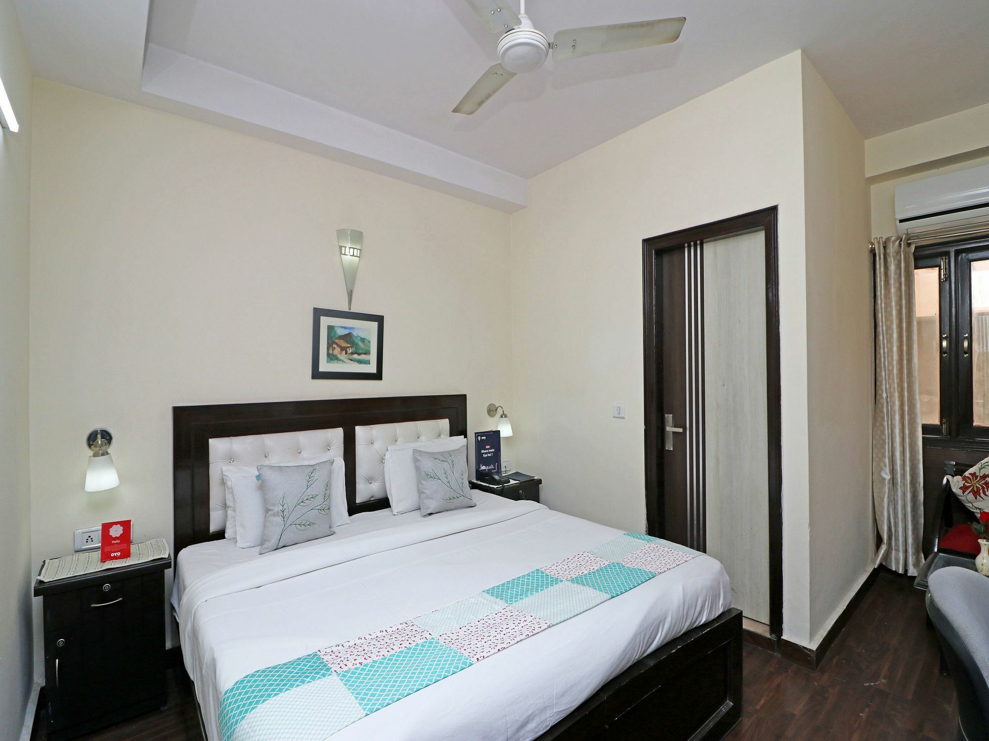 Hotel Oyo 13451 Star Corporate Avenue à New Delhi Extérieur photo