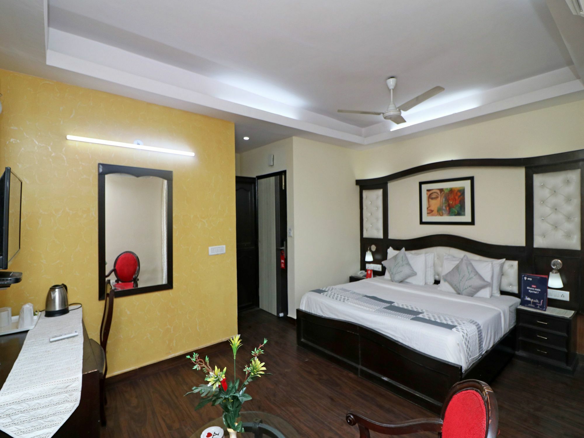 Hotel Oyo 13451 Star Corporate Avenue à New Delhi Extérieur photo